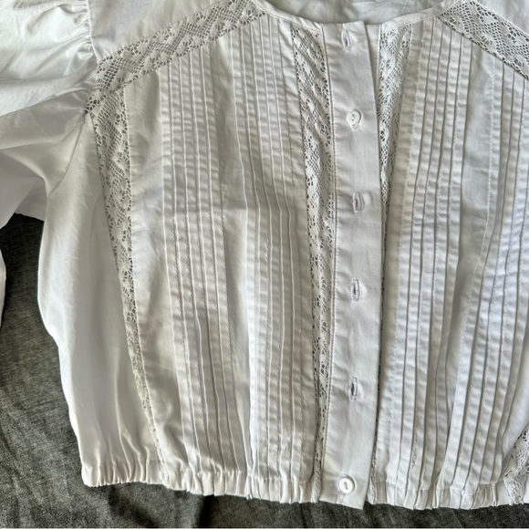 SOLD NWOT White Cotton Cropped Blouse - Picture 7 of 16